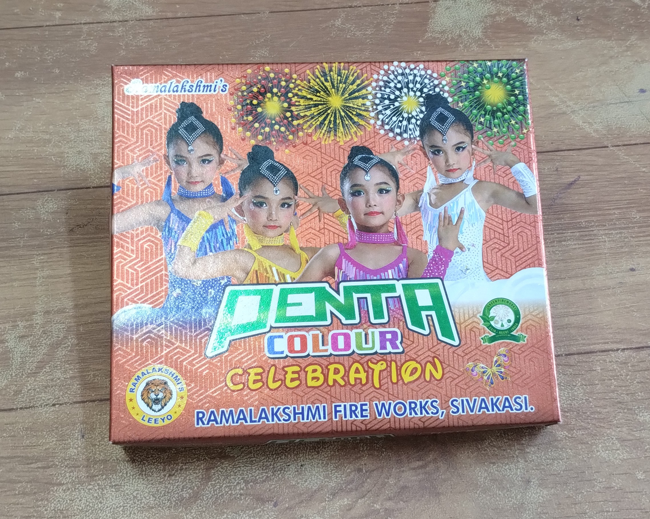 CL crackers AERIAL FANCY