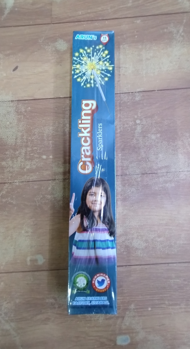 CL crackers SPARKLERS